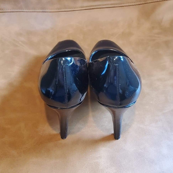 Madden Girl Black Heels - Picture 3 of 4